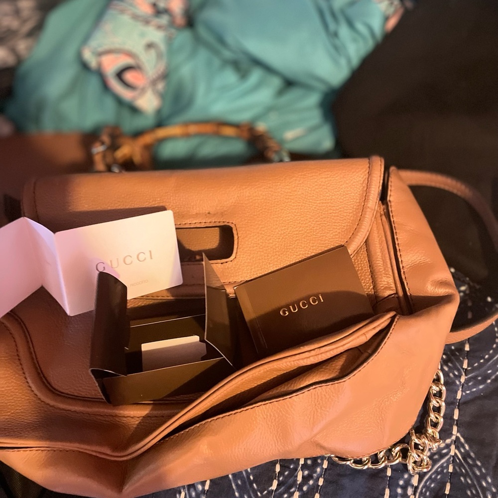 Authenticity Guarantee
GUCCI Satchel Bamboo Handle Tan